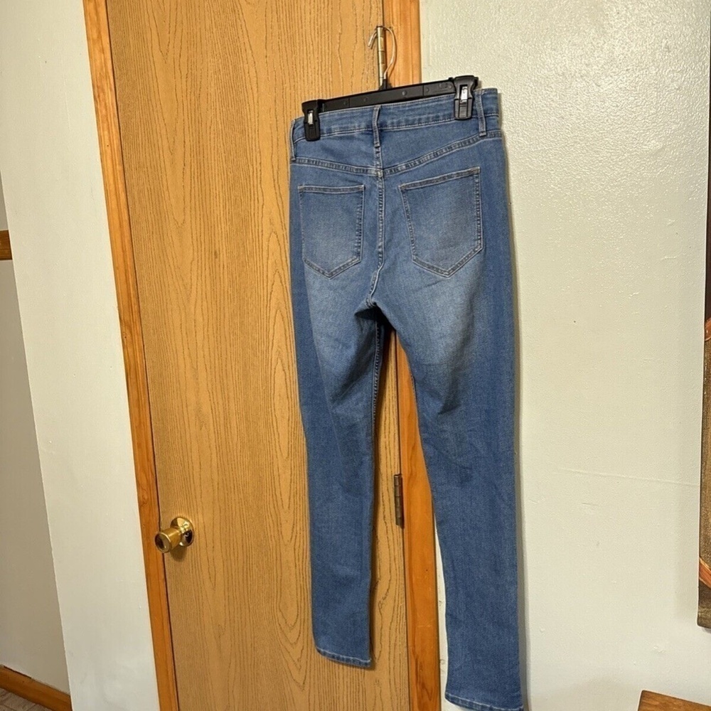 H&M "Skinny High Waist Ankle" Size 29 Medium Wash High-Rise Skinny Leg Jeans - Picture 2 of 4